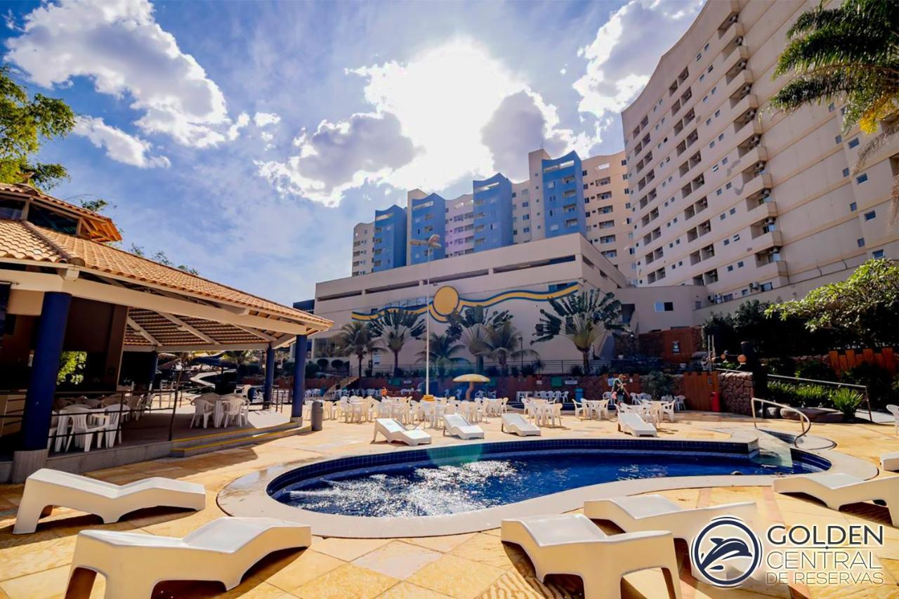 Golden Dolphin Grand Hotel - Suite Pool Caldas Novas Bagian luar foto