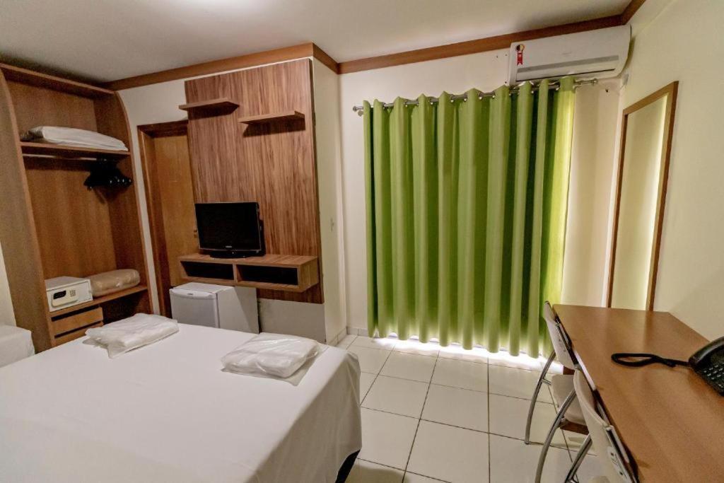 Golden Dolphin Grand Hotel - Suite Pool Caldas Novas Bagian luar foto