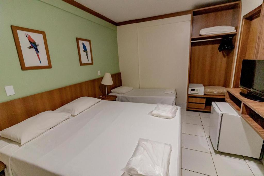 Golden Dolphin Grand Hotel - Suite Pool Caldas Novas Bagian luar foto